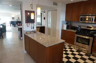 5900 Shore Blvd S, Gulfport, FL 33707 - Photo 7