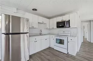 4851 W Gandy Blvd, Tampa, FL 33611 - Photo 11