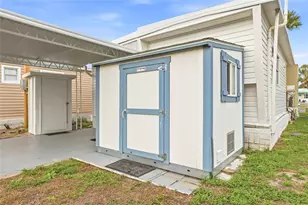 4851 W Gandy Blvd, Tampa, FL 33611 - Photo 25