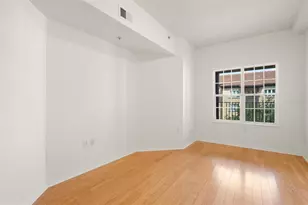 200 4th Ave S, Saint Petersburg, FL 33701 - Photo 29