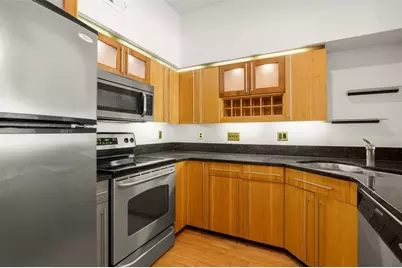 200 4th Avenue S #302, Saint Petersburg, FL 33701 - Photo 17