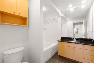 200 4th Ave S, Saint Petersburg, FL 33701 - Photo 31
