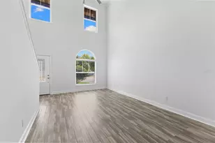 8704 Kenyon View Ct, Tampa, FL 33614 - Photo 7