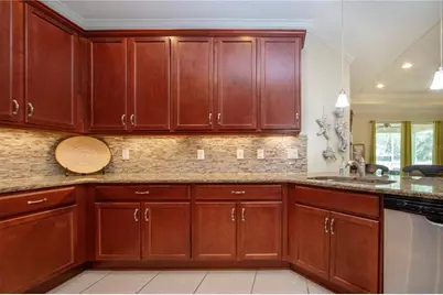 804 Chipper Drive, Sun City Center, FL 33573 - Photo 7