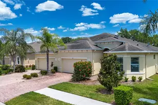 804 Chipper Dr, Sun City Center, FL 33573 - Photo 1