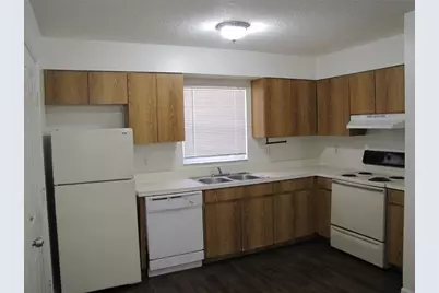 3603 Temple Street #B, Tampa, FL 33619 - Photo 5