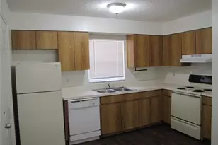 3603 Temple St, Tampa, FL 33619 - Photo 5