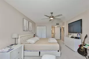 5400 Park St N, Saint Petersburg, FL 33709 - Photo 15
