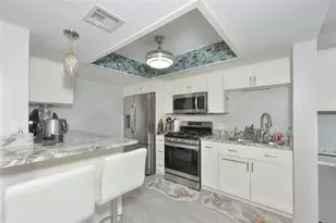 5400 Park St N, Saint Petersburg, FL 33709 - Photo 7