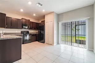 7221 Sweet Alyssum Ct, Tampa, FL 33619 - Photo 3