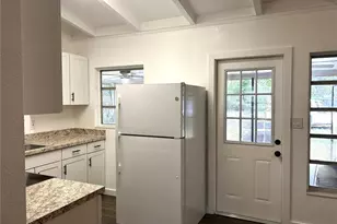 34798 Evergreen Way, Dade City, FL 33523 - Photo 9