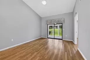 1345 Daffodil Pl, Dunedin, FL 34698 - Photo 5