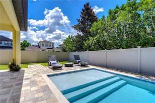 2614 Milford Berry Ln, Tampa, FL 33618 - Photo 23