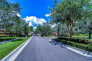 2614 Milford Berry Ln, Tampa, FL 33618 - Photo 31