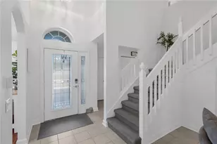1211 Timber Trace Dr, Wesley Chapel, FL 33543 - Photo 5