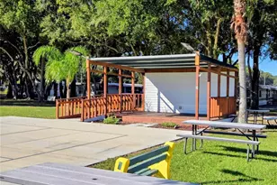 39249 Nanian Dr, Zephyrhills, FL 33542 - Photo 21