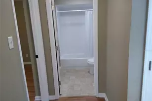 910 9th Ave SW, Largo, FL 33770 - Photo 25