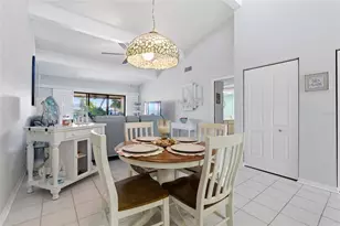 11650 Capri Cir S, Treasure Island, FL 33706 - Photo 11