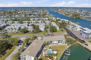 11650 Capri Cir S, Treasure Island, FL 33706 - Photo 53
