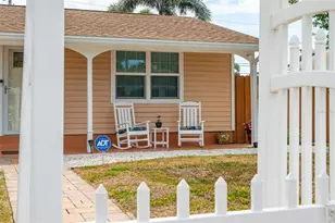 2648 46th St S, Gulfport, FL 33711 - Photo 5