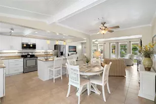 2648 46th St S, Gulfport, FL 33711 - Photo 7