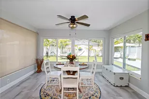 8347 41st Ave N, Saint Petersburg, FL 33709 - Photo 15