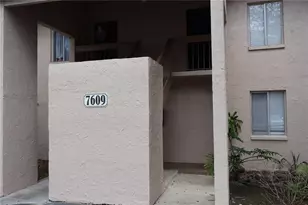 7609 Abbey Ln, Tampa, FL 33617 - Photo 1