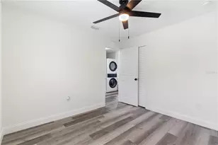 1901 31st St S, Saint Petersburg, FL 33712 - Photo 15