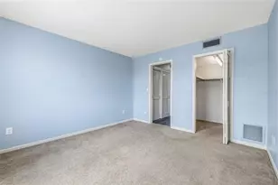 5220 Brittany Dr S, Saint Petersburg, FL 33715 - Photo 25