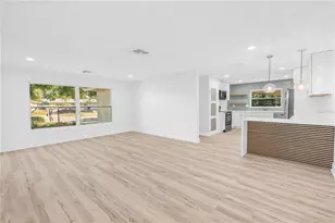 2161 NE Hillwood Ct, Clearwater, FL 33763 - Photo 19