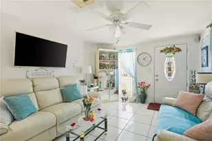 2876 Edenwood St, Clearwater, FL 33759 - Photo 3