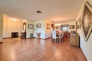 2219 Alice Ln, Clearwater, FL 33764 - Photo 9