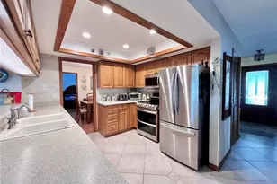 2219 Alice Ln, Clearwater, FL 33764 - Photo 9