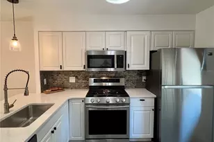 1188 Mission Cir, Clearwater, FL 33759 - Photo 3