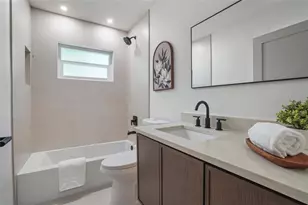 2370 Robyn Ct, Dunedin, FL 34698 - Photo 25