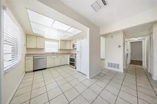 2617 Barksdale Ct, Clearwater, FL 33761 - Photo 9