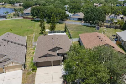 7318 Guilford Pine Lane, Apollo Beach, FL 33572 - Photo 5