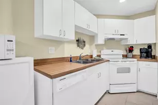 1515 Pinellas Bayway S, Tierra Verde, FL 33715 - Photo 13