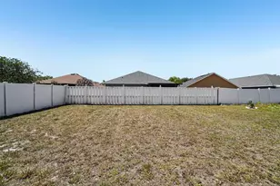 7613 Wood Violet Dr, Gibsonton, FL 33534 - Photo 33