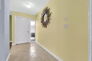 13176 Dorchester Dr, Seminole, FL 33776 - Photo 41