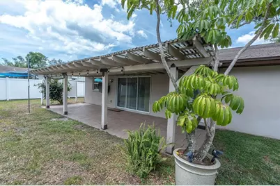13176 Dorchester Drive, Seminole, FL 33776 - Photo 31
