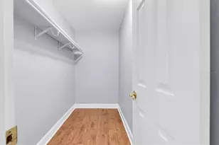 13176 Dorchester Dr, Seminole, FL 33776 - Photo 15