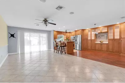 13176 Dorchester Drive, Seminole, FL 33776 - Photo 25