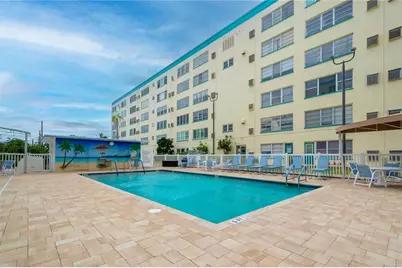 2850 59th Street S #205, Gulfport, FL 33707 - Photo 31