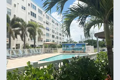 2850 59th Street S #205, Gulfport, FL 33707 - Photo 1