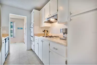 2850 59th Street S #205, Gulfport, FL 33707 - Photo 17