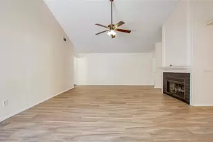 6922 Silvermill Dr, Tampa, FL 33635 - Photo 9