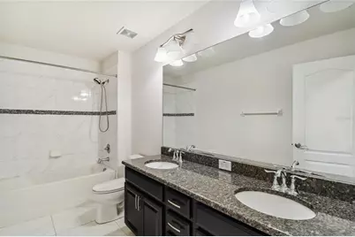 11027 Tahiti Isle Lane, Tampa, FL 33647 - Photo 23
