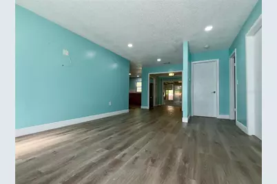 9805 Lily Street N #9805, Pinellas Park, FL 33782 - Photo 11
