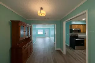 9805 Lily St N, Pinellas Park, FL 33782 - Photo 5